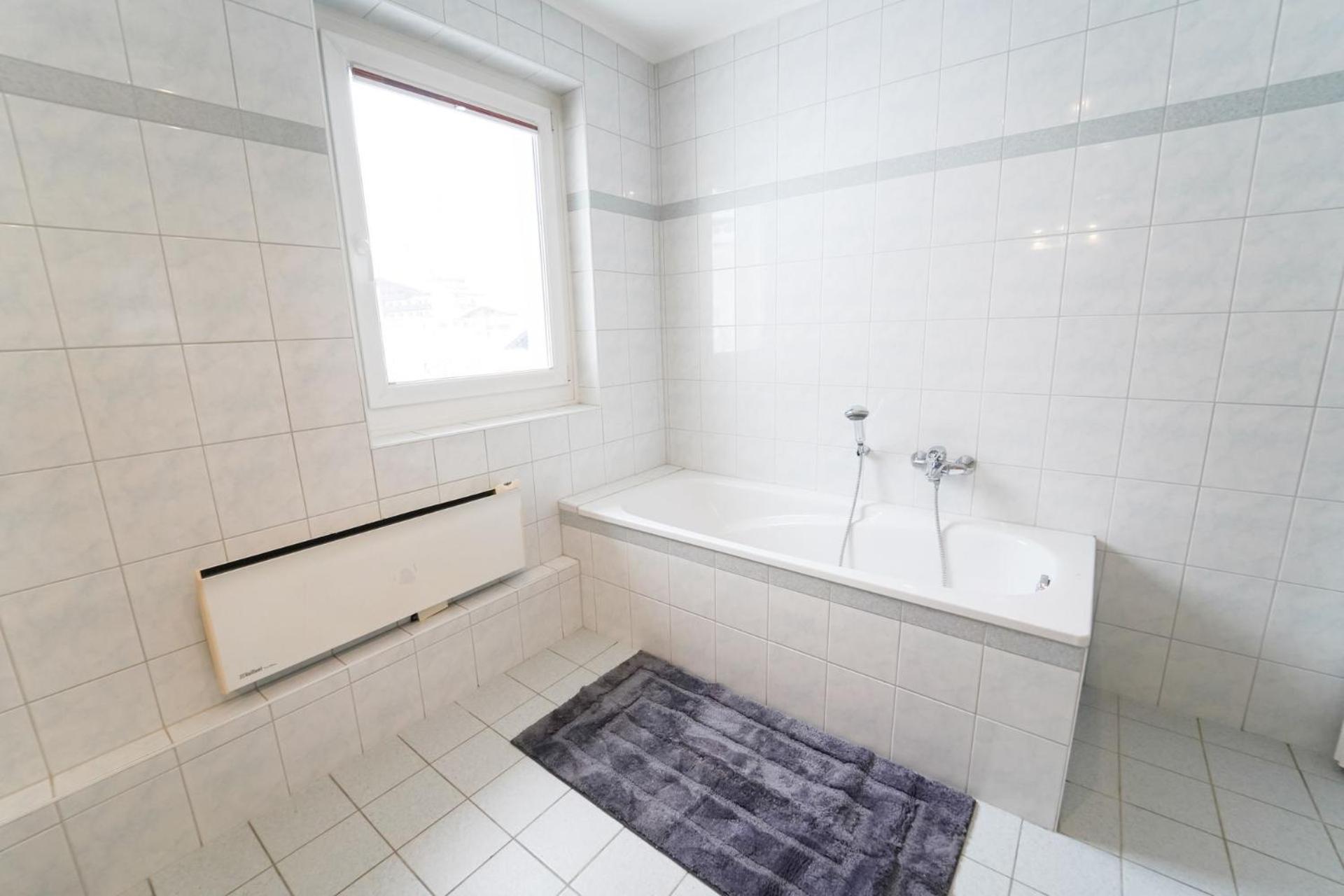 Schlafgut Kuessler - 70m Vom Express Appartement Zell am See